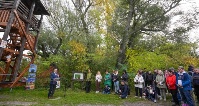 Újabb Szigetközi Tájegységi Érték Dunaszegen – átadták a Morotva-tavi tanösvényt, kilátót és madárlest