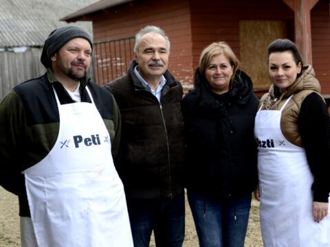 Hagyományőrző disznóvágás és termelői vásár Darnózselin
